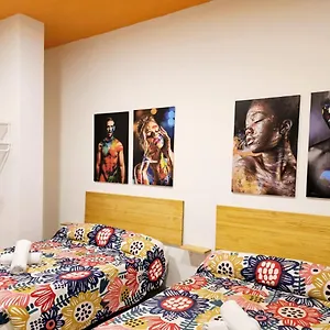 Arc House Plaza Sevilha