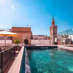 Casa Alhaja By Shiadu Sevilha
